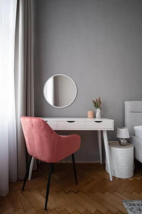 Helen Homestay Prague Palmovka Exteriér fotografie